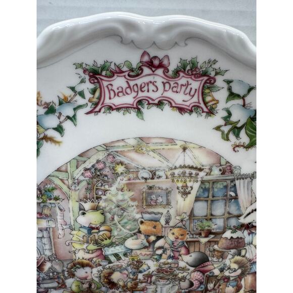 Royal Doulton Wind in the Willows Badgers Party Collector China Plate - Picture 5 of 7